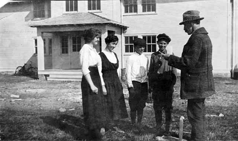 4-H Club at Tofte Minnesota, 1917
