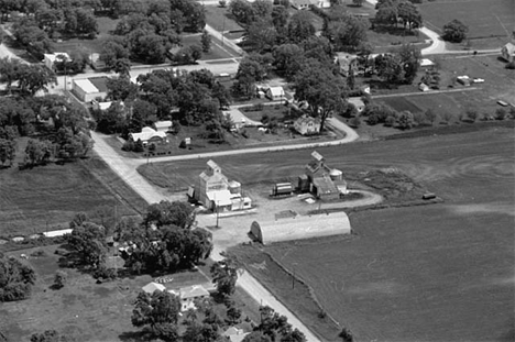 Aerial view, elevator area, Trosky Minnesota, 1983