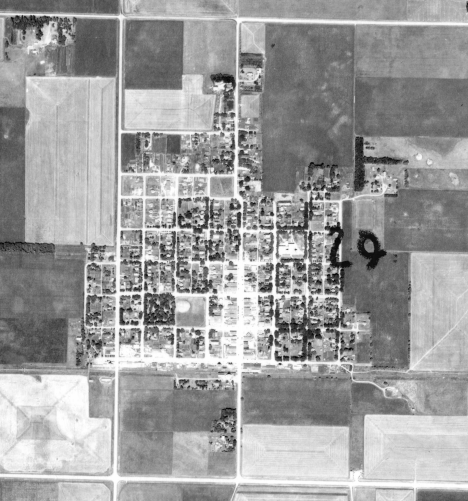 Aerial photo, Westbrook Minnesota, 1950