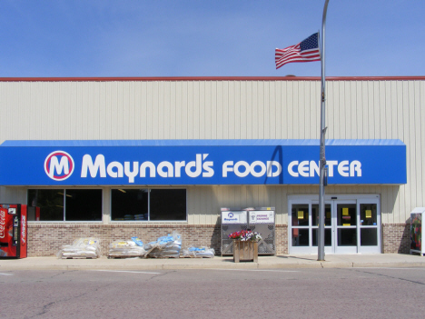 Grocery Store, Westbrook Minnesota, 2014