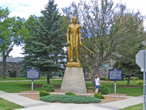 Statue of fictional Indian Chief Kandiyohi, Willmar Minnesota, 2014