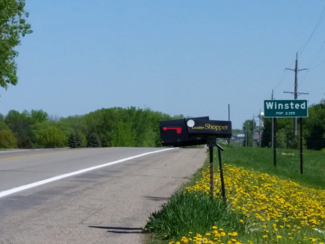 Population sign, Winstead Minnesota, 2017