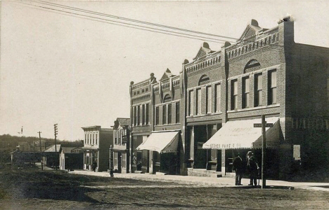 Street scene, Winthrop Minnesota, 1910