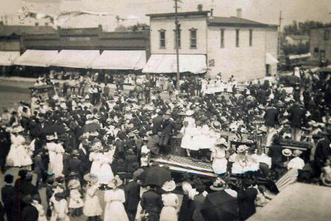 Independence Day, Barnesville Minnesota, 1910