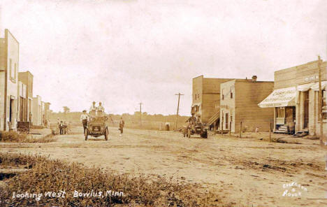 Street scene, Bowlus Minnesota, 1909