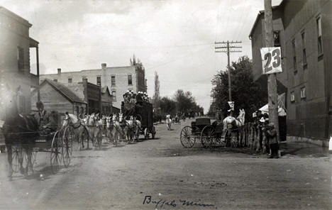 Parade, Buffalo Minnesota, 1910