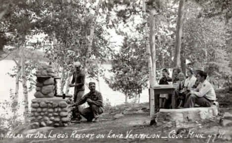 Del Lago's Resort on Lake Vermilion, Cook Minnesota, 1947