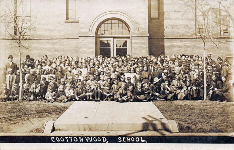 Cottonwood School, Cottonwood Minnesota, 1910