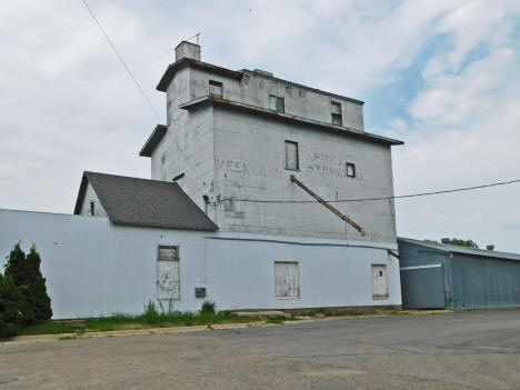 Grain elevator, Dassel Minnesota, 2020