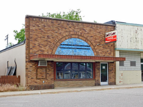 Street scene, Dassel Minnesota, 2020