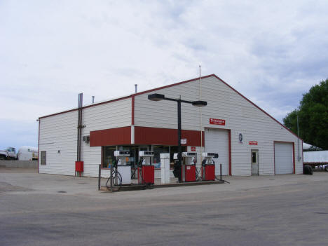 Service station, Echo Minnesota, 2014