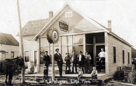 Fred Meinke Saloon & Lunch Room, Elko Minnesota, 1905