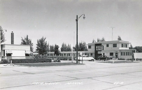 Wilken Motel, Fairmont Minnesota, 1950's