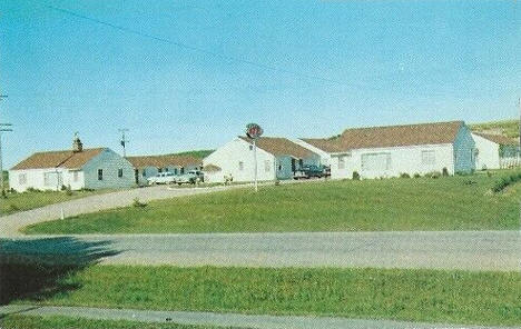 Lakeland Motel, Fergus Falls Minnesota, 1953