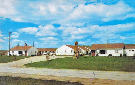 Lakeland Motel, Fergus Falls Minnesota, 1958