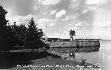 The Concourse on Lake Mille Lacs, Garrison Minnesota, 1940's