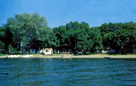 Shady Oaks Resort, Glenwood Minnesota, 1960's