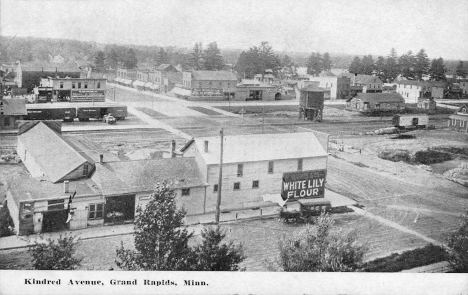 Kindred Avenue, Grand Rapids Minnesota, 1910's