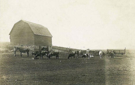 Farm scene, Hills Minnesota, 1910's