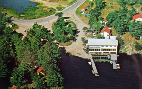 Morrie Cline's Island View Lodge on Rainy Lake, International Falls Minnesota, 1970's