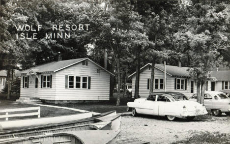 Wolf Resort, Isle Minnesota, 1950's