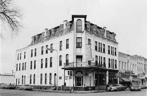 Litchfield Hotel, Litchfield Minnesota, 1969