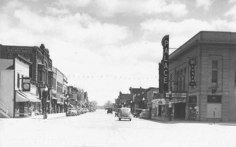 Main Street, Luverne Minnesota, 1940
