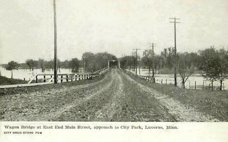 Wagon Bridge at end end of Main Street, Luverne Minnesota, 1908