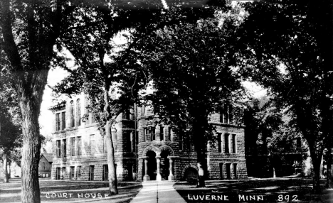 Court House, Luverne Minnesota, 1940's