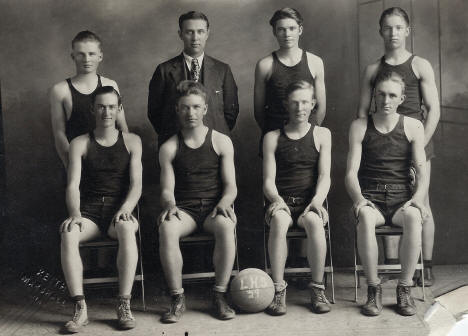 Lynd High School boys basketball team, Lynd Minnesota, 1929