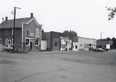 Street scene, Lynd Minnesota, 1970