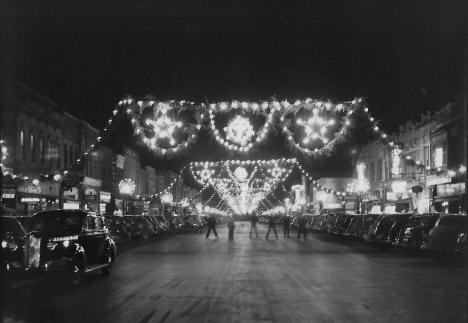 Main Street, Marshall Minnesota, 1940's