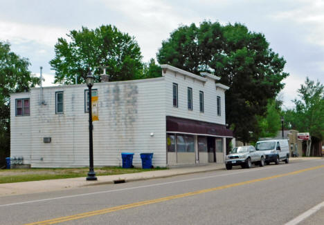 Street scene, Mayer Minnesota, 2020