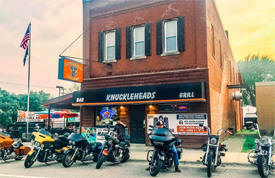 Knucklehead's Bar and Grill, Mayer Minnesota