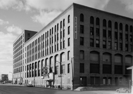 800 North Washington, Minneapolis Minnesota, 1990