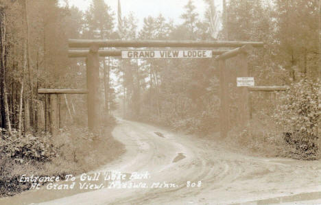 Entrance to Gull Lake Park at Grand View, Nisswa Minnesota, 1930's
