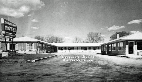 Travelers Motel, Park Rapids Minnesota, 1940's