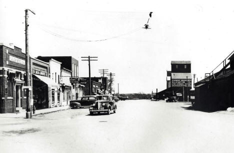 Street scene, Russell Minnesota, 1940