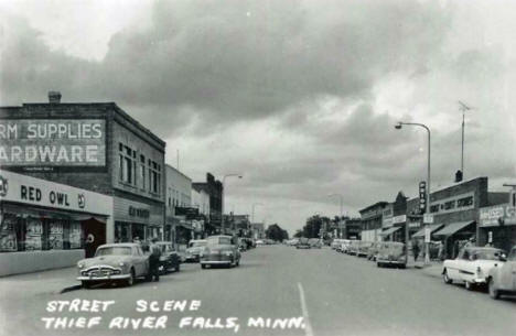 Street scene, Thief River Falls Minnesota, 1950's