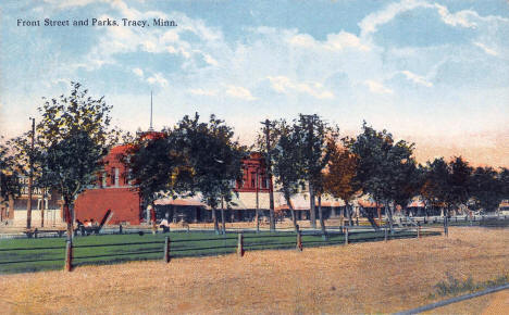 Front Street and Parks, Tracy Minnesota, 1910's
