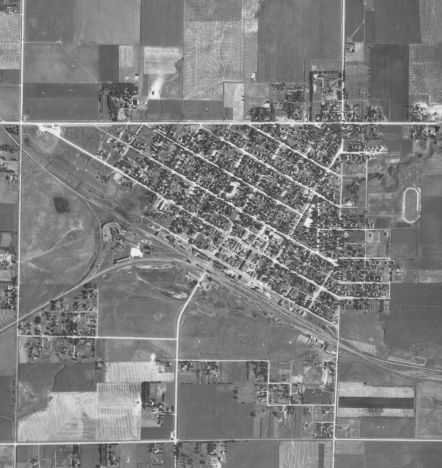 Aerial photo of Tracy Minnesota, 1938