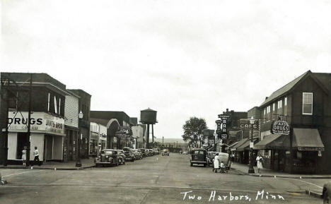 Street scene, Two Harbors Minnesota, early 1950's
