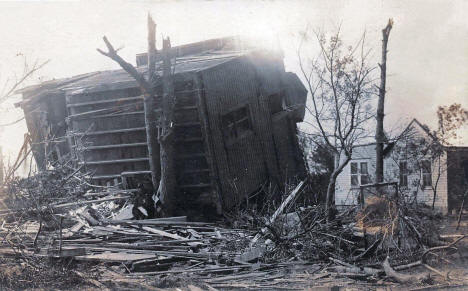 Residential area after tornado, Tyler Minnesota, August 21st 1918