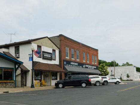 Street scene, Watertown Minnesota, 2020