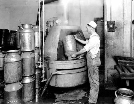 Watertown Creamery, Watertown Minnesota, 1927