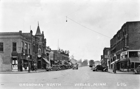 Broadway North, Wells Minnesota, 1940's