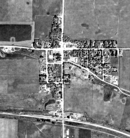 Aerial photo, Wendell Minnesota, 1951