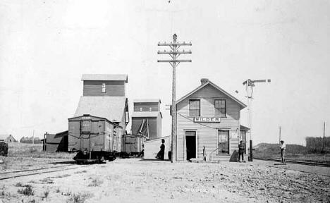Railroad depot and elevator, Wilder Minnesota, 1910