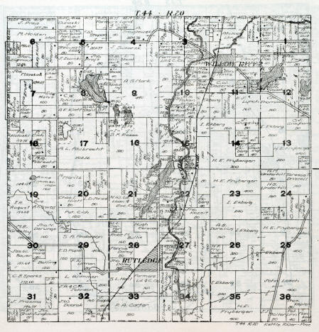 Plat map of Kettle River Township in Pine County Minnesota, 1916