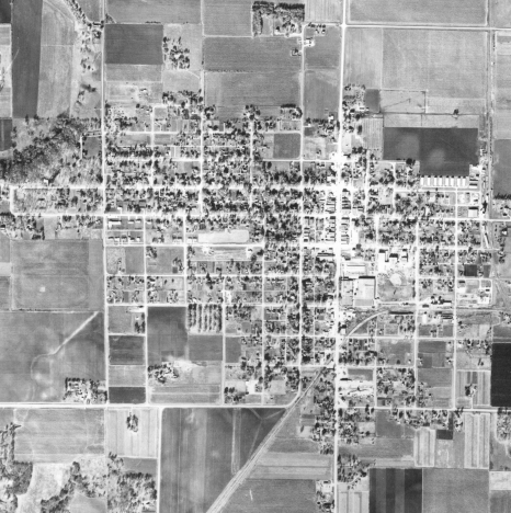 Aerial view, Winnebago Minnesota, 1954